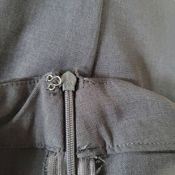 Lulus grey straight leg trousers lightweight office minimalist neutral business - Picture 7 of 13